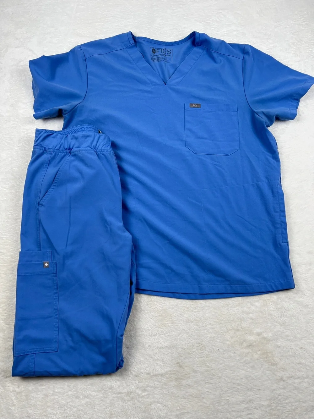 FIGS Men’s Chisec Scrub Top L Axim Cargo Pants M Ceil Blue Set